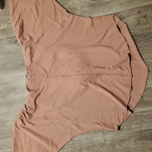 T.la pullover hooded short sleeve shirt